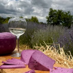 Ван Лав козячий сир з Лавандою 250г